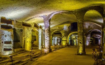 Come raggiungere e visitare le Catacombe di San Gennaro