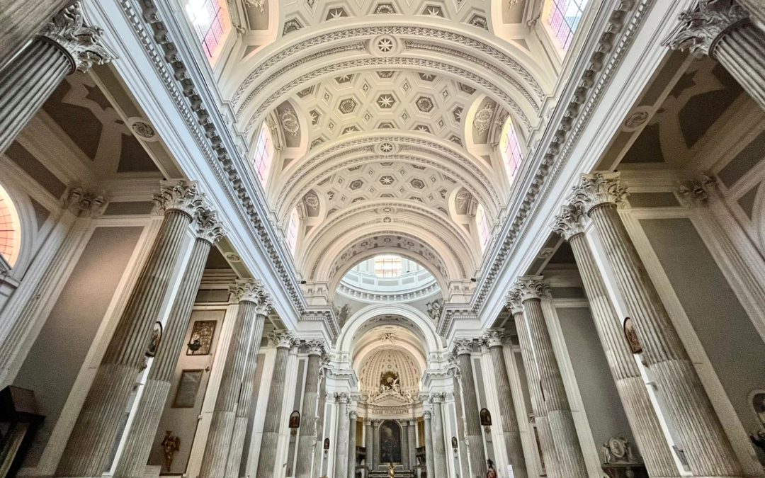 Come visitare la Basilica della Santissima Annunziata di Napoli
