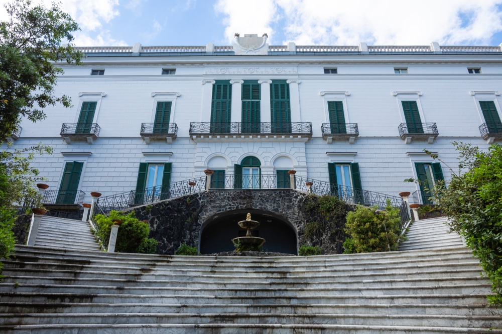 Villa Floridiana al Vomero: bellezza Neoclassica a Napoli